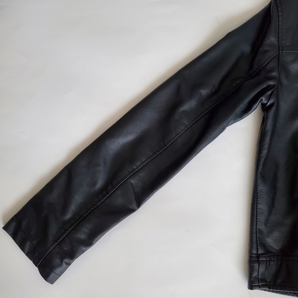 Forever 21 Faux Leather Zip Up Jacket, Black, M - Picture 7 of 9